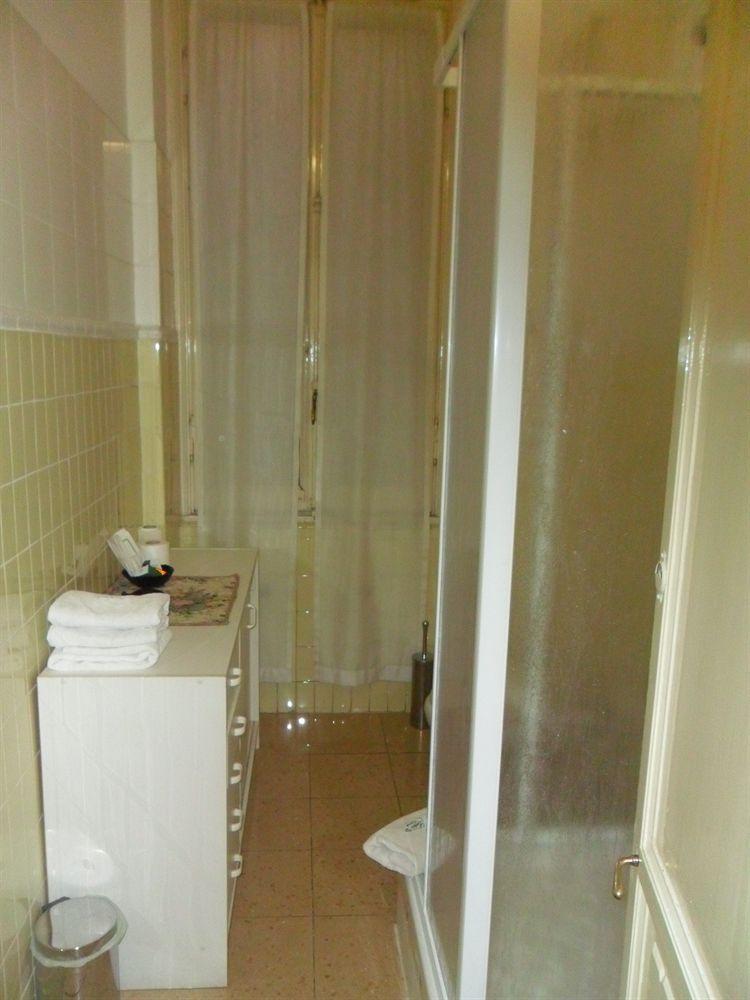 Guesthouse La Briosa Nicole Γένοβα Εξωτερικό φωτογραφία