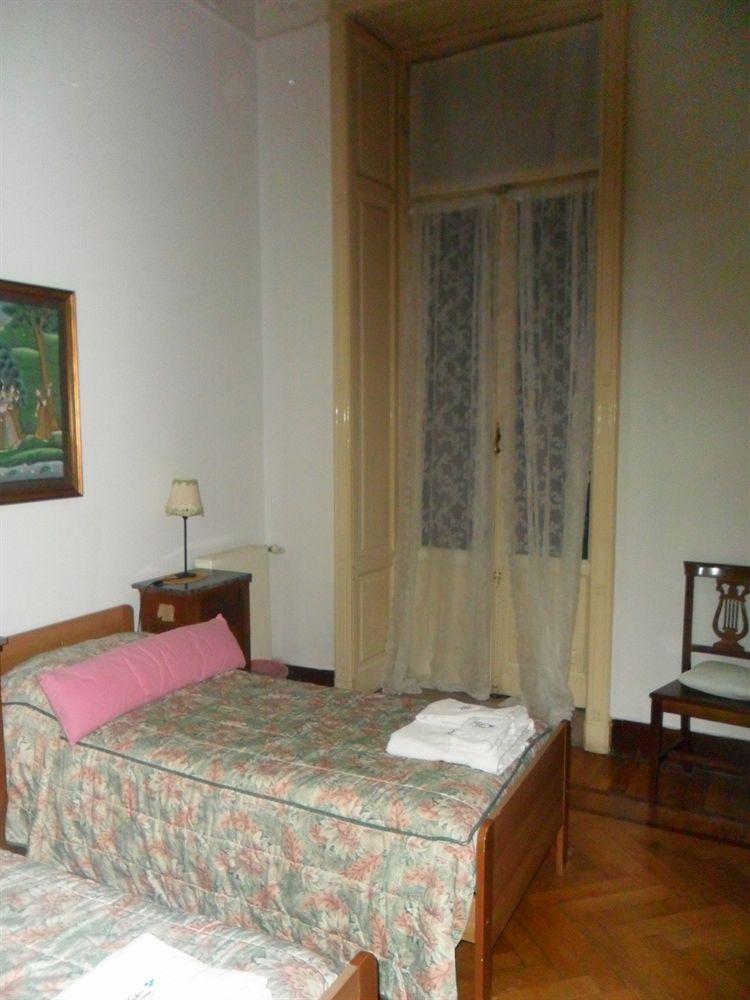 Guesthouse La Briosa Nicole Γένοβα Εξωτερικό φωτογραφία